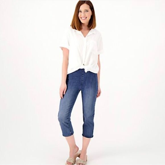 NYDJ Spanspring Pull-On Dakota Capri Jeans- Caliente Size medium - Picture 1 of 11
